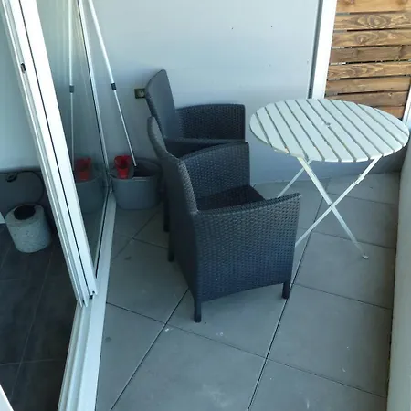 As14629 - P2 Mezzanine Avec Vue Laterale, Dans Sur Avec Parking Prive Apartment Le Grau-du-Roi
