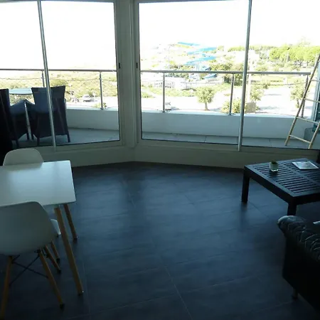As14629 - P2 Mezzanine Avec Vue Laterale, Dans Sur Avec Parking Prive *
